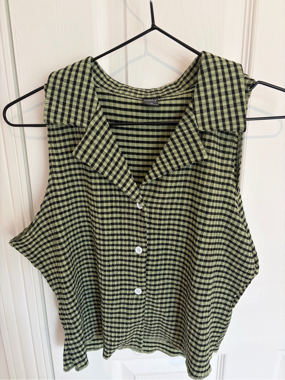 Sleeveless Button-Front Check Blouse in Green and Black